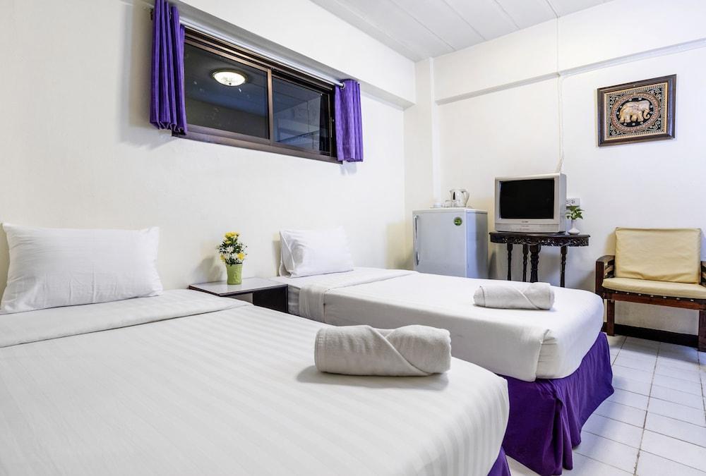 Sawasdee Sunshine Hotel Pattaya Exterior photo